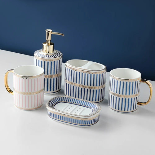 stylish and practical ceramic bathroom accessory set - vue 15 sur 17