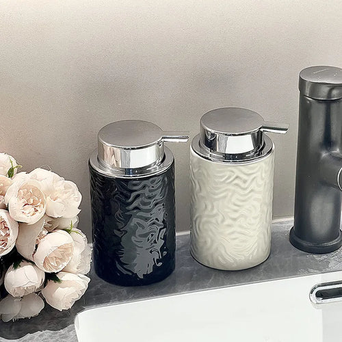 European ceramic soap dispenser for bathroom - vue 5 sur 8