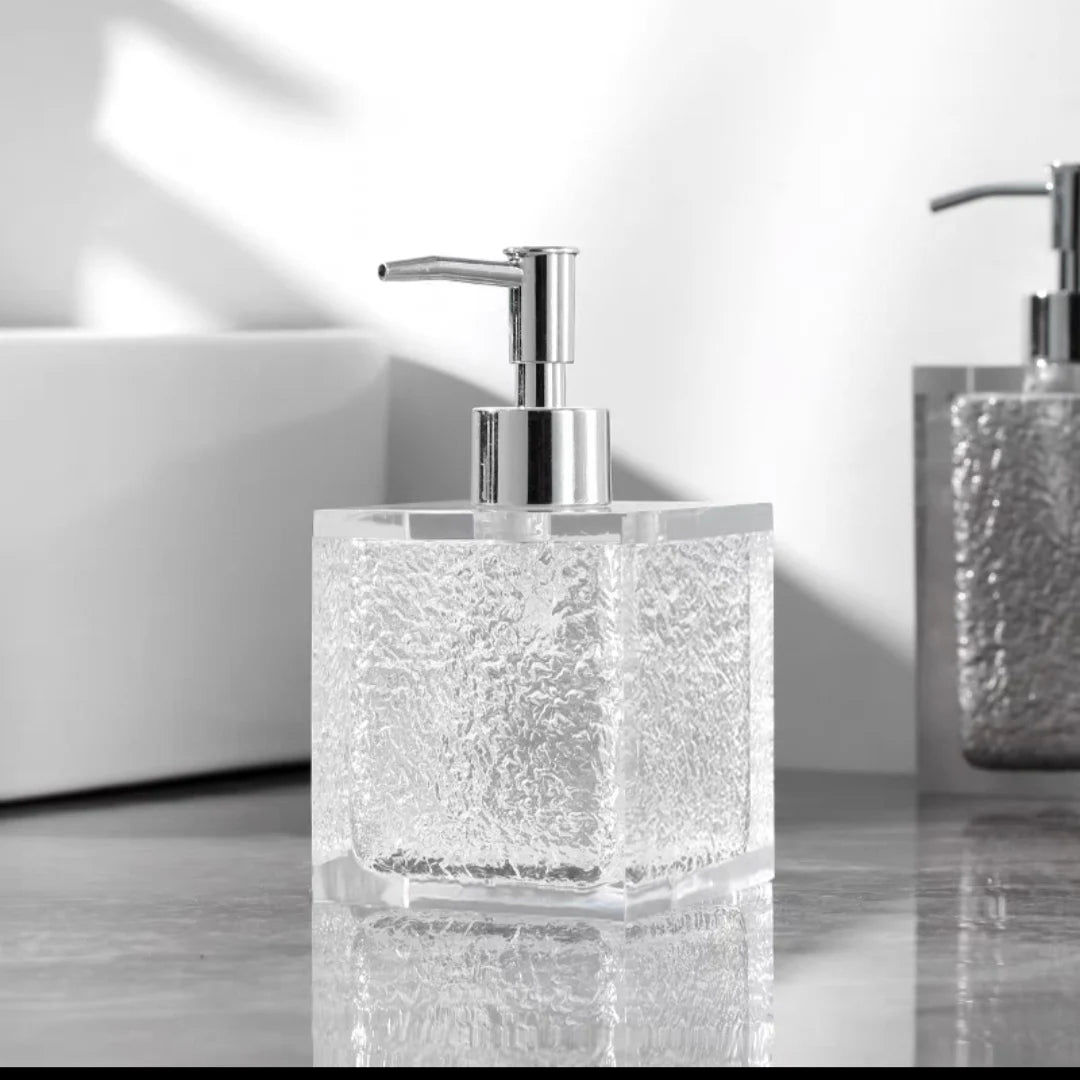 hand sanitizer dispenser resin refillable portable soap lotion - vue 4 sur 16