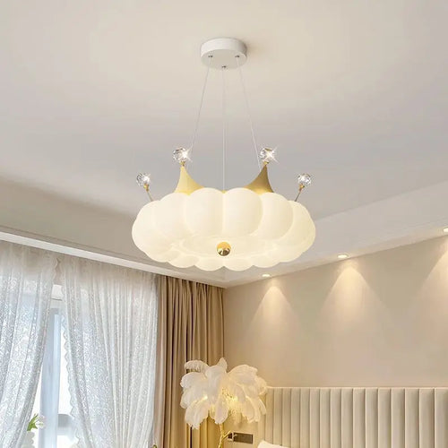 Modern LED chandelier with crown pendant and remote control option - vue 4 sur 12