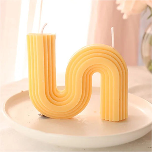 geometric u-shaped scented candles for home decor - vue 22 sur 27