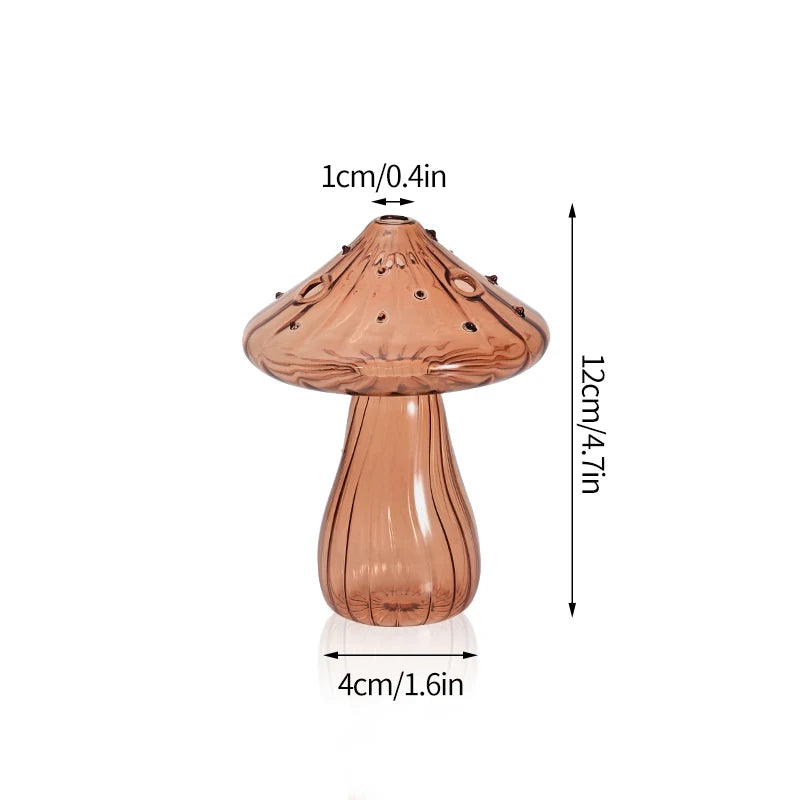 Glass mushroom candlestick for table decoration and vase - vue 11 sur 14