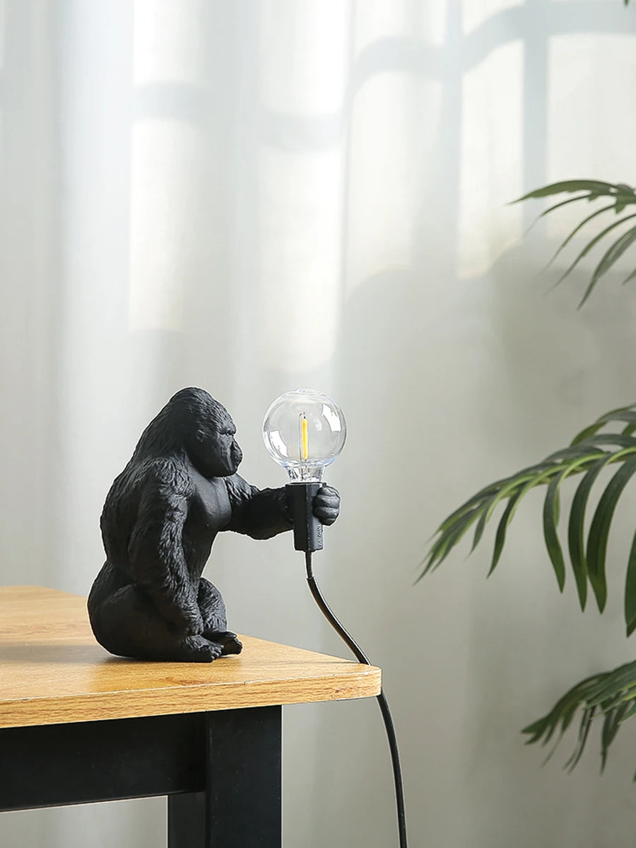 Nordic king kong customisable resin animal table lamp - vue 12 sur 15