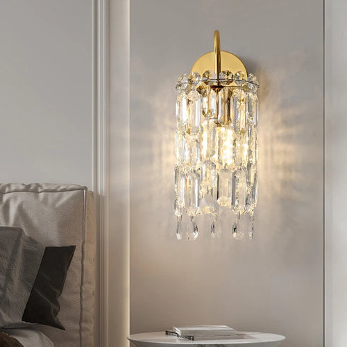 Elegant crystal LED wall light for interiors - vue 3 sur 7