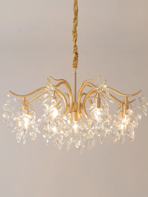 French retro crystal chandelier American style for a romantic atmosphere