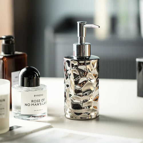 ceramic soap dispenser for lotion and shampoo - vue 4 sur 10