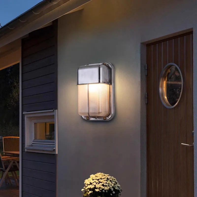 Vintage industrial outdoor wall light for café bar pub - vue 3 sur 15
