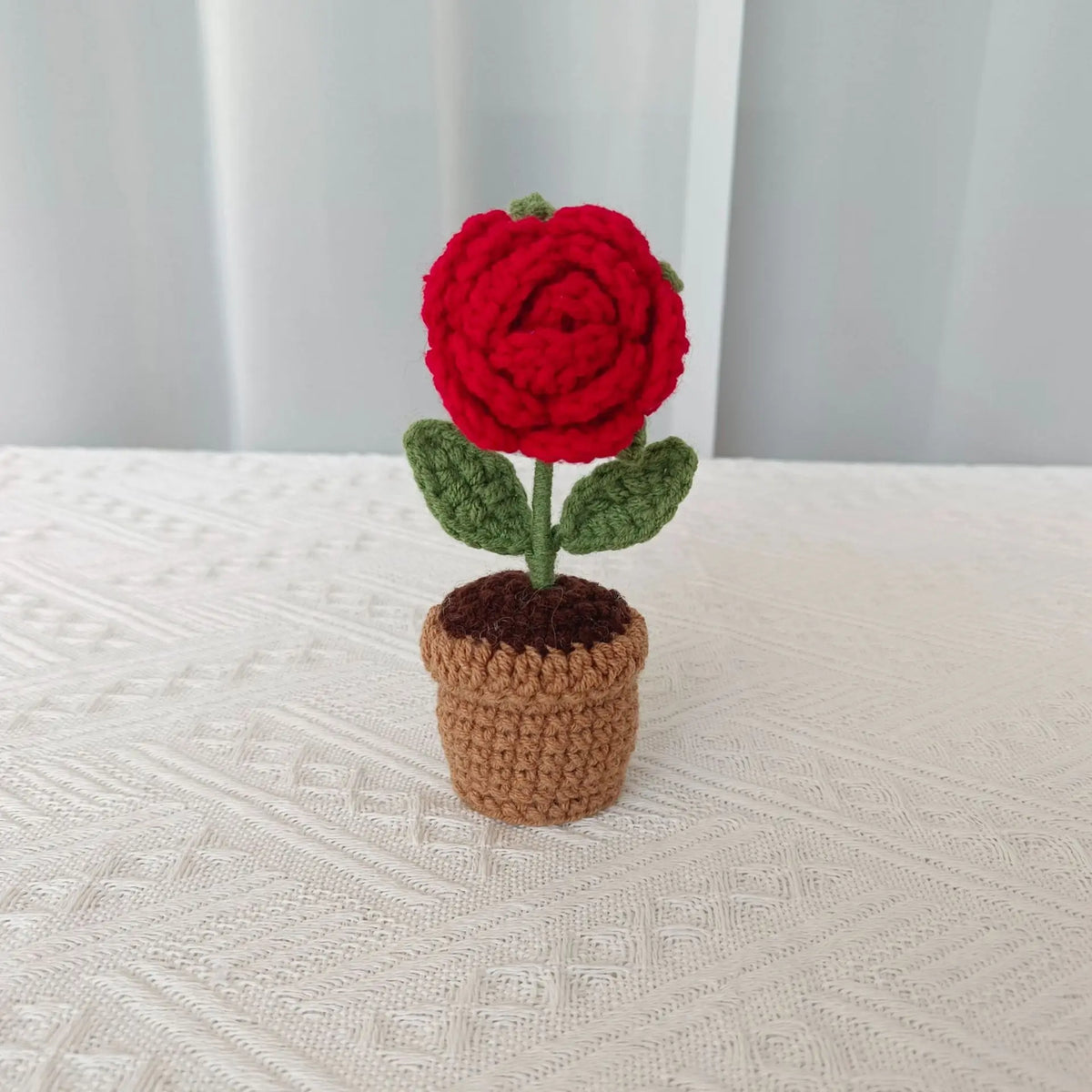 Hand-knitted potted plant for decorative valentine's day gift