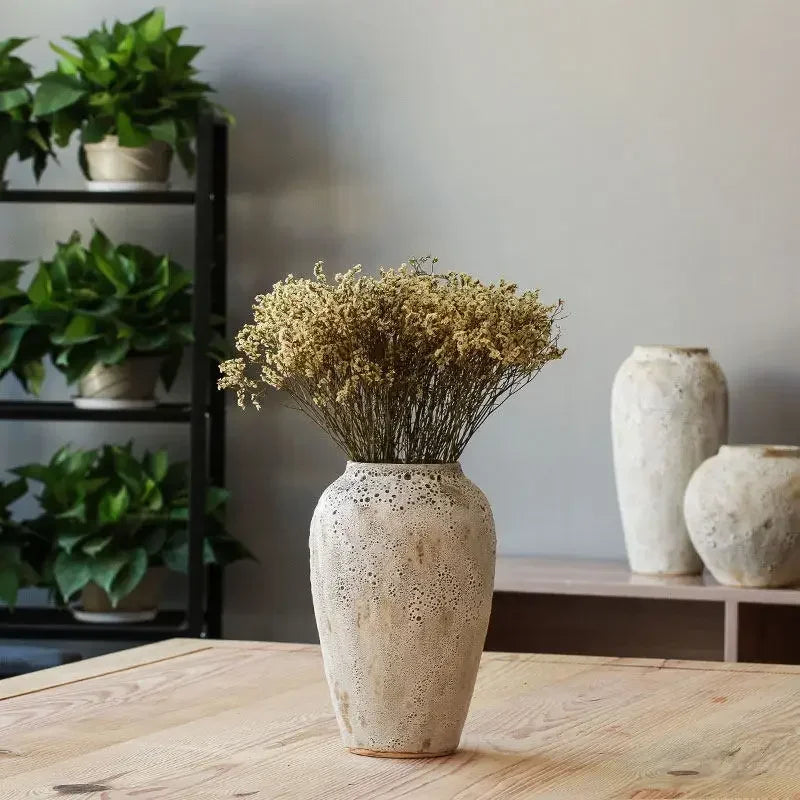 retro ceramic vase for flowers and decoration - vue 9 sur 9