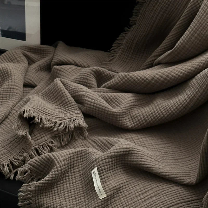 Soft cotton throw with tassels, check pattern for living room or bedroom