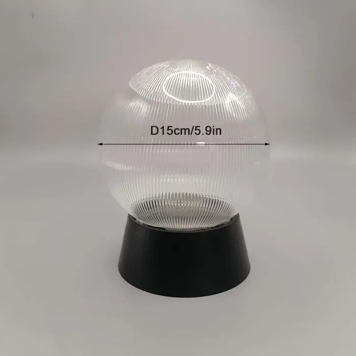 Outdoor black globe post lamp for garden and terrace lighting - vue 9 sur 15