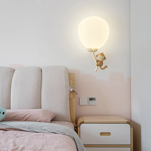 Creative balloon-shaped wall light for children - vue 4 sur 10
