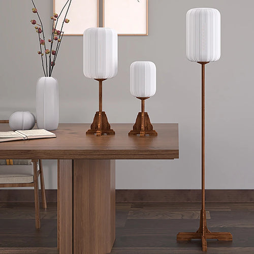 Classic wooden floor lamp for modern interior decor - vue 3 sur 9