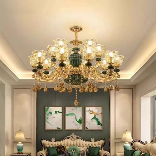 Light crystal chandelier for elegant and refined decor - vue 6 sur 15