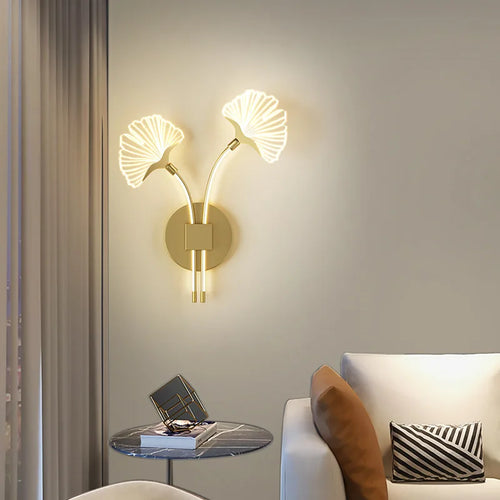 Modern LED wall light for elegant interior decor - vue 2 sur 21