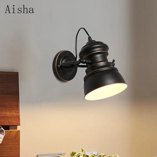 Retro industrial wall light for creative and nostalgic decor - vue 3 sur 7