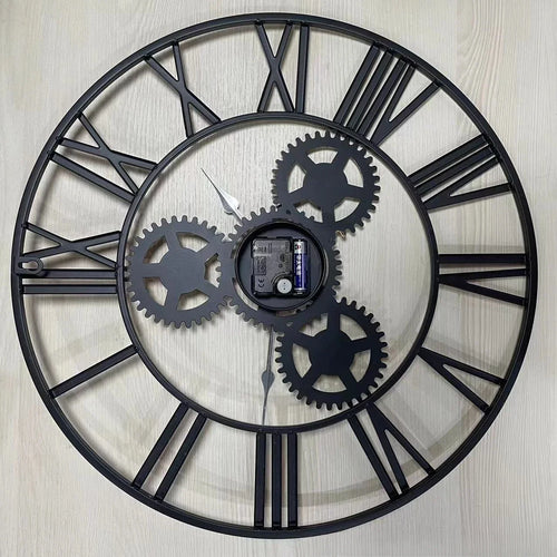 retro metal wall clock with large decorative gear - vue 6 sur 6