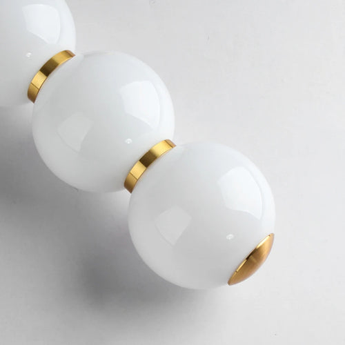 Designer LED pendant light with glossy gold glass ball - vue 6 sur 6