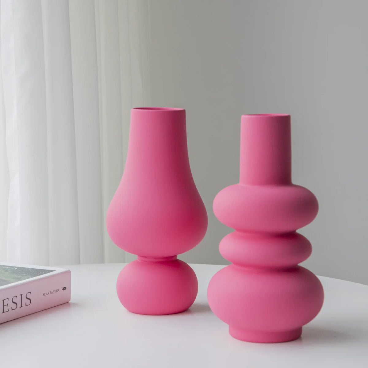 creative ceramic vase for modern floral decoration