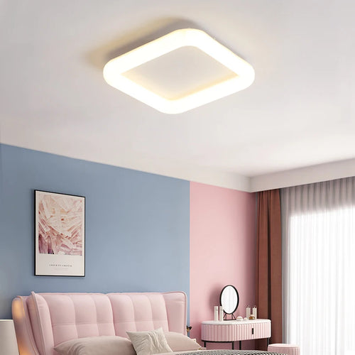 Round rotomoulded ceiling light with creative warm ambience - vue 2 sur 10