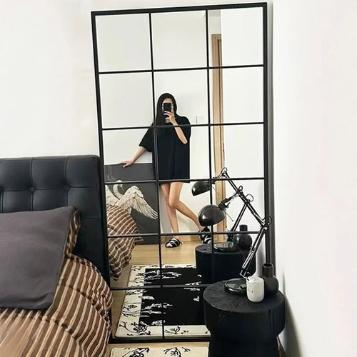 French retro decorative full-length mirror, square lattice false window to increase the sense of space, wall-mounted household m - vue 3 sur 10