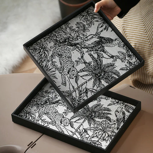 retro decorative leather tray for storage and display - vue 3 sur 8