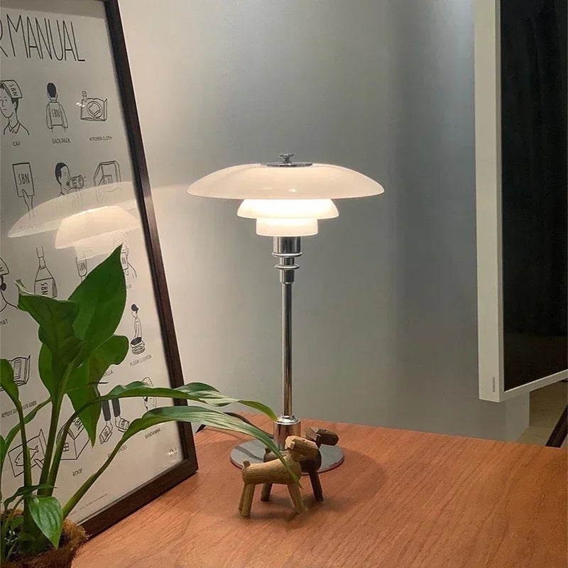 Elegant Danish style retro nordic LED table lamp - vue 5 sur 10