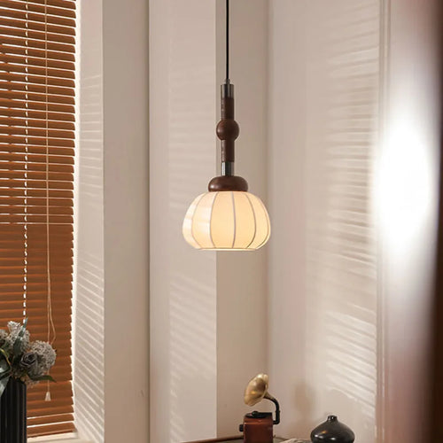 Silk and wood chandelier for modern indoor lighting - vue 3 sur 7