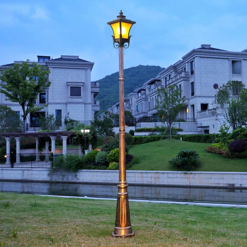 Retro outdoor garden lamp post in rustproof aluminium, waterproof - vue 3 sur 8