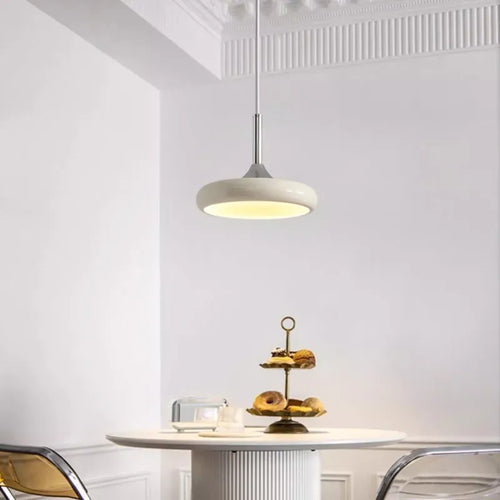 Modern minimalist white disc LED pendant light - vue 3 sur 9