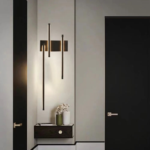 Modern minimalist brass LED wall light - vue 3 sur 10