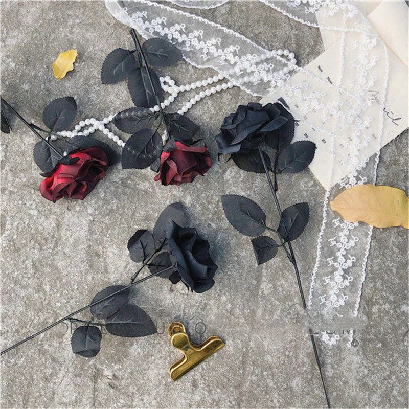 Gothic artificial flowers for Halloween and punk home decor - vue 4 sur 8