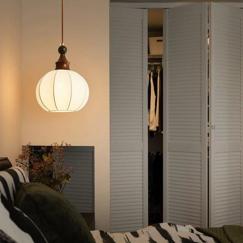 Minimalist medieval chandelier for modern lighting 2025 - vue 2 sur 8