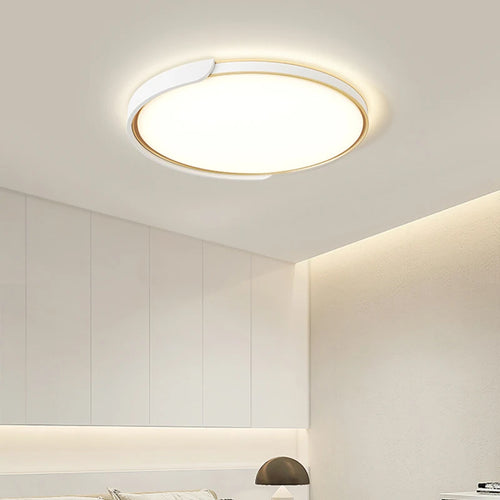 Modern LED ceiling light with remote control and versatile circular design - vue 6 sur 9