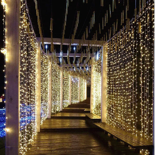 LED string light garland for Christmas and New Year decorations - vue 2 sur 9