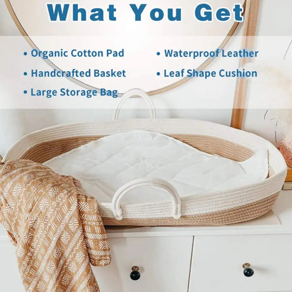 baby sleeping basket in light and soft cotton