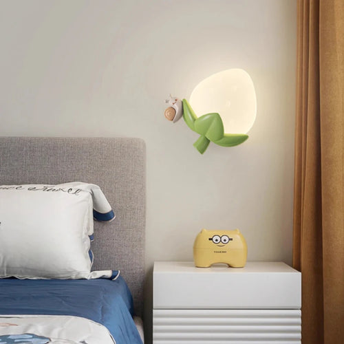 Creative banana, corn, and strawberry wall light for children's room - vue 4 sur 9
