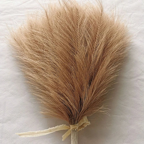 Set of 10 artificial pampas grass bouquets for interior decoration