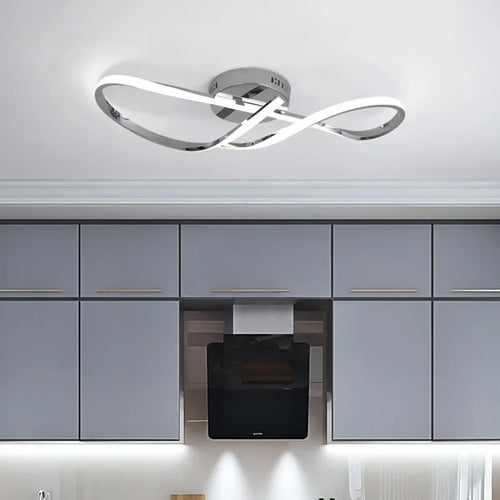Modern gold chrome LED ceiling light for indoor use - vue 3 sur 10