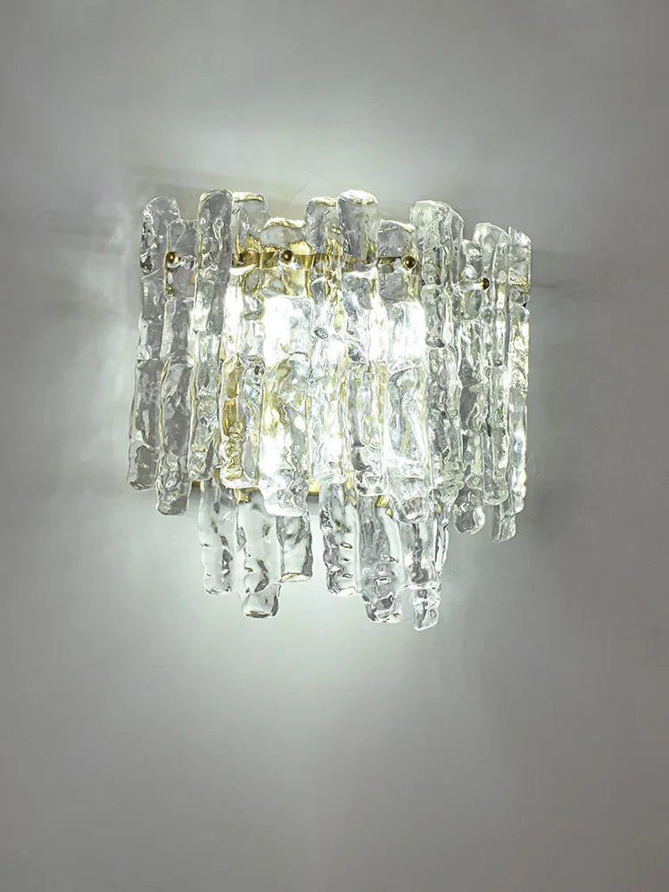 Modern crystal wall light for vintage interiors - vue 5 sur 7