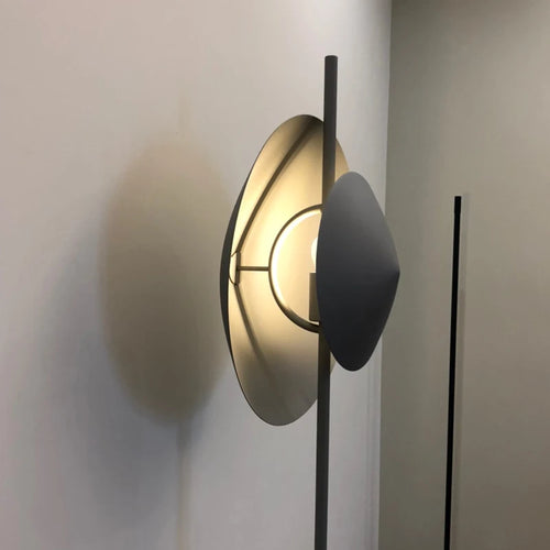Modern minimalist natural marble floor lamp for elegant interiors - vue 5 sur 7