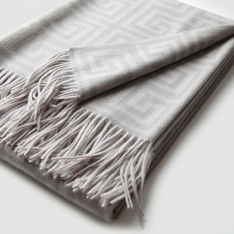 Jacquard wool throw with meander pattern, warm Chinese style