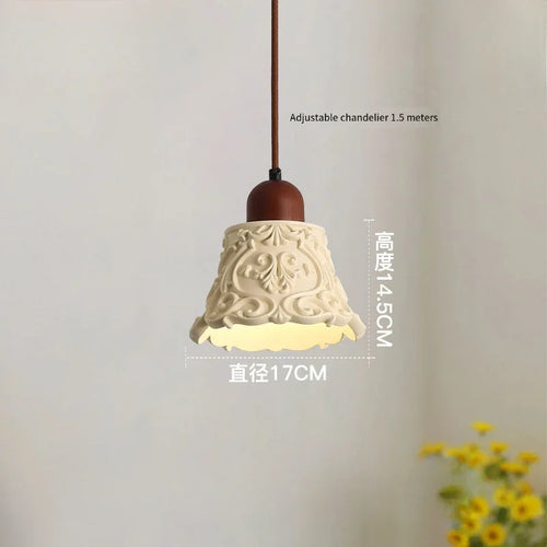Decorative antique-style engraved resin retro chandelier - vue 15 sur 14