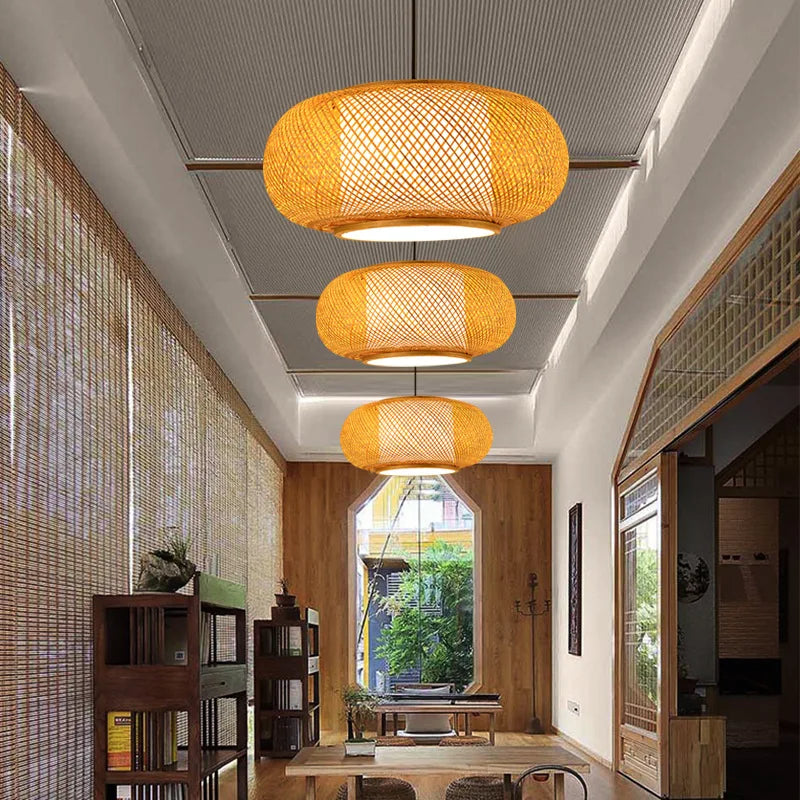 Handmade Chinese style bamboo chandelier with vintage pastoral weaving