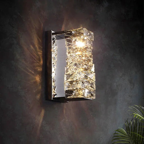Simple modern square crystal wall light - vue 4 sur 10