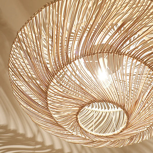 Japanese rattan UFO pendant light for modern decor - vue 6 sur 7