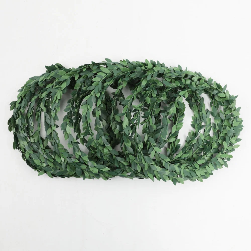 Vine garland for wedding and party decoration - vue 4 sur 6