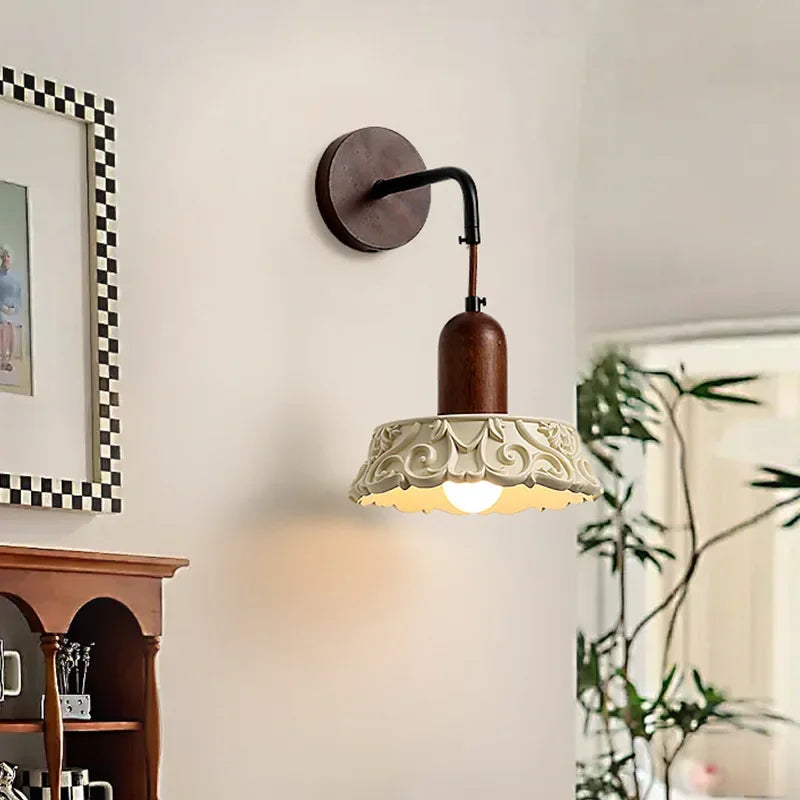 Nordic retro wooden wall light for interior decoration