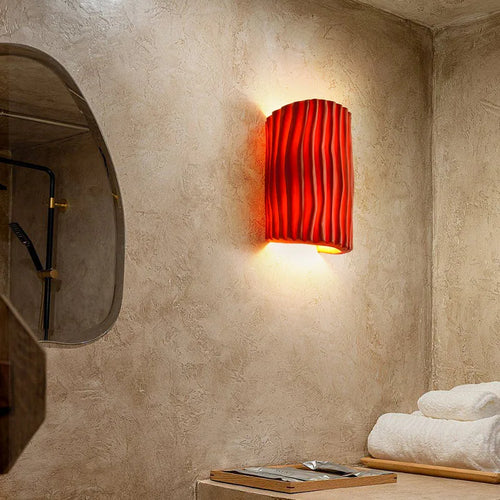 Artistic resin wall light for decoration - vue 2 sur 11
