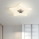 Modern round LED ceiling light for decorative indoor lighting